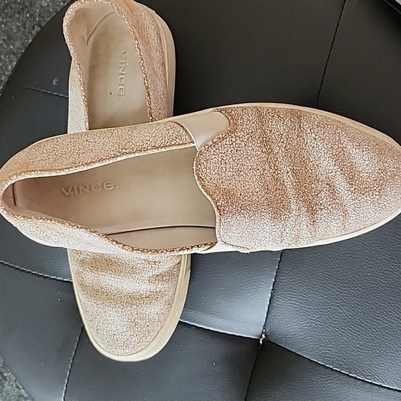 Vince Crackle white and beige slip on shoes size 9 - Picture 2 of 3